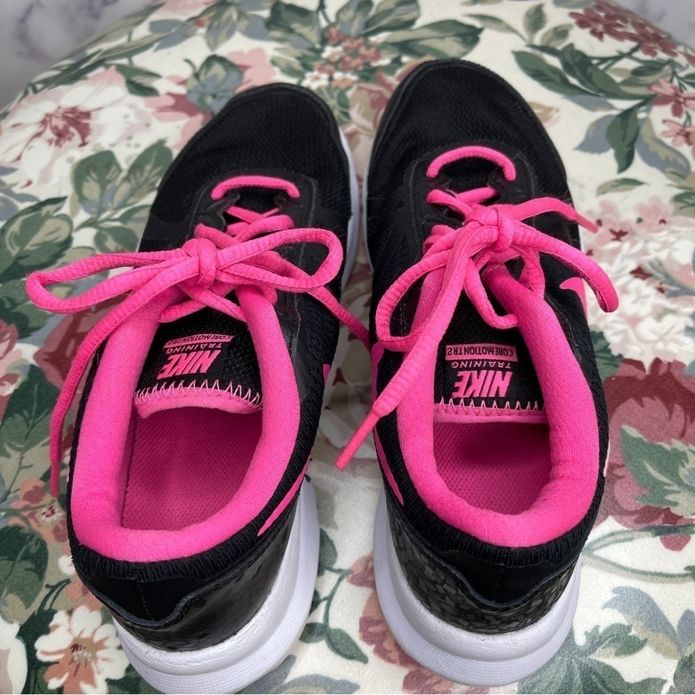 Nike | Training Core Motion Tr2 | Sz 7 - Picture 3 of 9